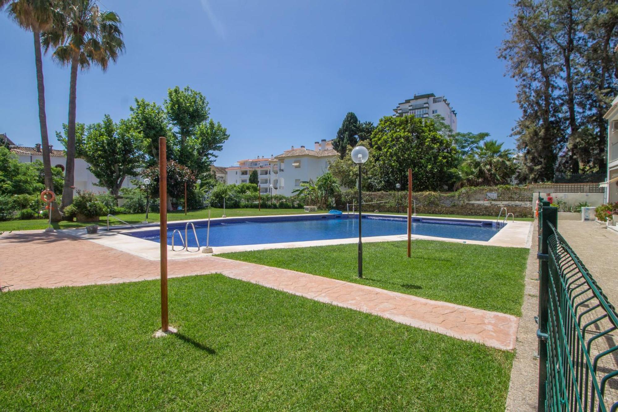 Carihuela Palace 417 By Ivi Real Estate Torremolinos Exterior foto